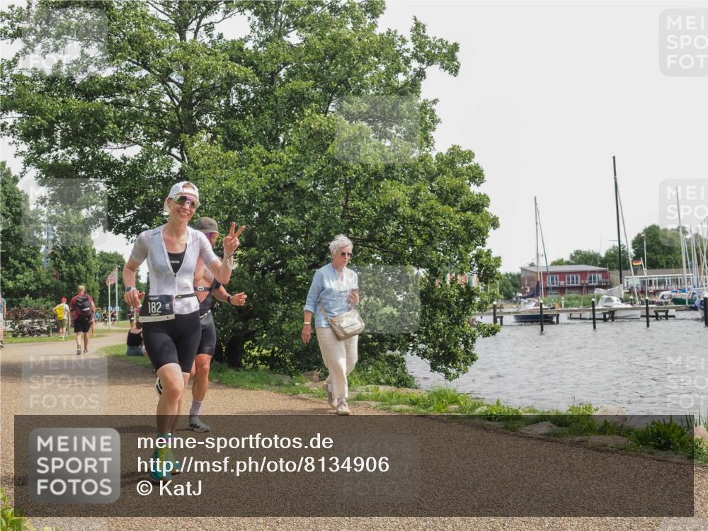 22.06.2025 - Viking Triathlon KatJ http://msf.ph/oto/8134906 22.06.2025 14:16:53 Laufen 34, 128, 182, 546 meine-sportfotos.de