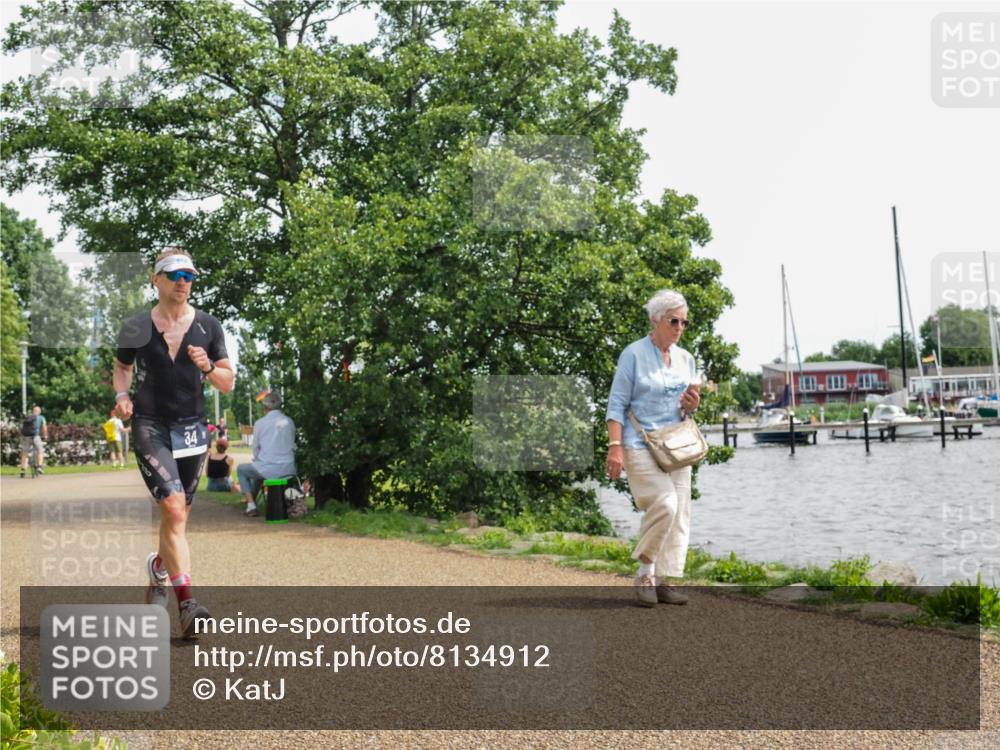 22.06.2025 - Viking Triathlon KatJ http://msf.ph/oto/8134912 22.06.2025 14:16:55 Laufen 34, 182, 546 meine-sportfotos.de