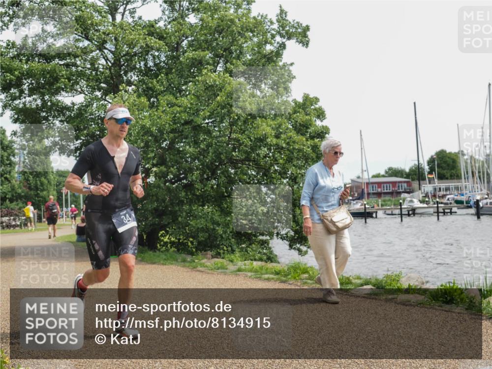 22.06.2025 - Viking Triathlon KatJ http://msf.ph/oto/8134915 22.06.2025 14:16:55 Laufen 34, 182, 546 meine-sportfotos.de