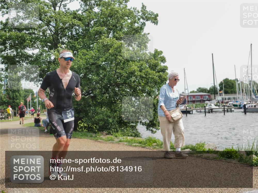 22.06.2025 - Viking Triathlon KatJ http://msf.ph/oto/8134916 22.06.2025 14:16:55 Laufen 34, 182, 546 meine-sportfotos.de
