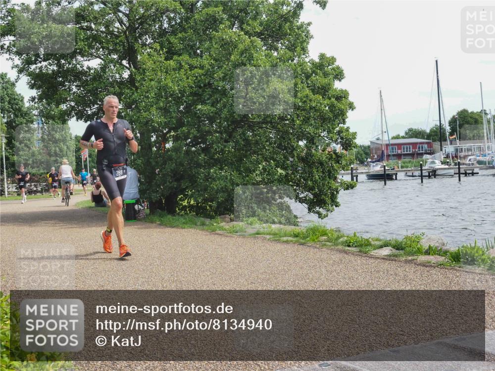 22.06.2025 - Viking Triathlon KatJ http://msf.ph/oto/8134940 22.06.2025 14:17:12 Laufen 288, 472 meine-sportfotos.de