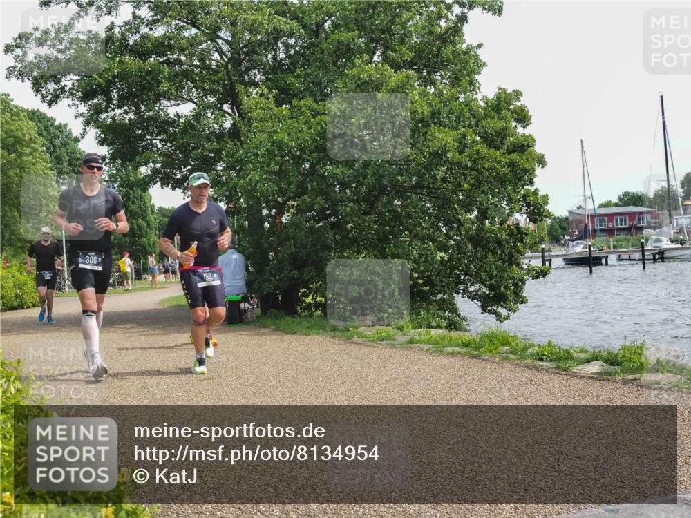 22.06.2025 - Viking Triathlon KatJ http://msf.ph/oto/8134954 22.06.2025 14:17:21 Laufen 159, 306, 486 meine-sportfotos.de