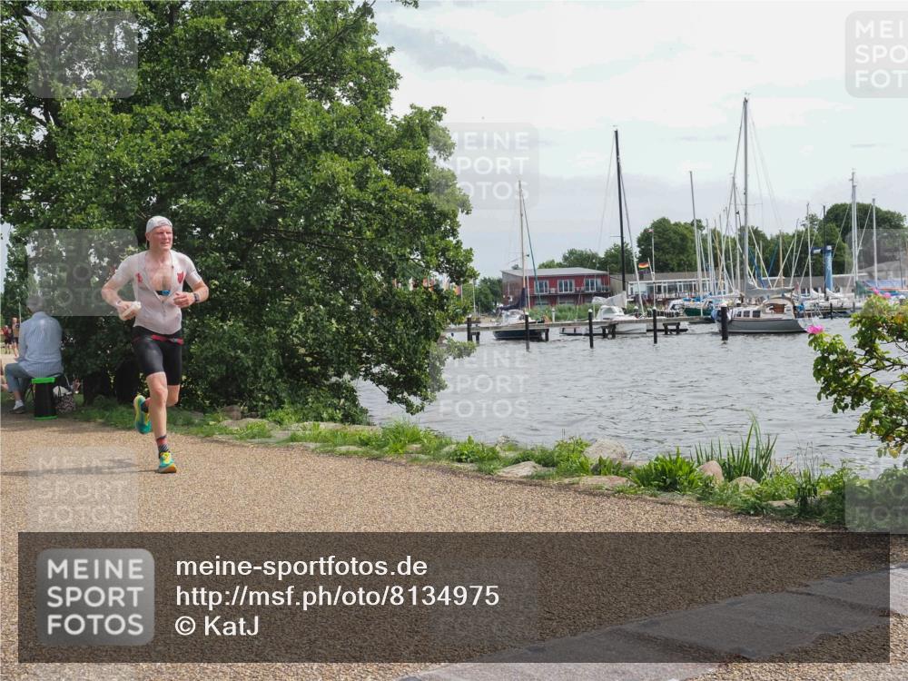 22.06.2025 - Viking Triathlon KatJ http://msf.ph/oto/8134975 22.06.2025 14:17:30 Laufen 556 meine-sportfotos.de
