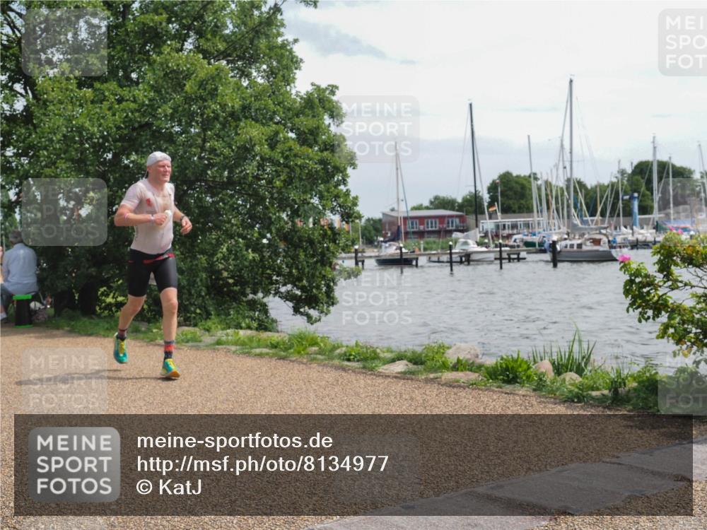 22.06.2025 - Viking Triathlon KatJ http://msf.ph/oto/8134977 22.06.2025 14:17:30 Laufen 556 meine-sportfotos.de