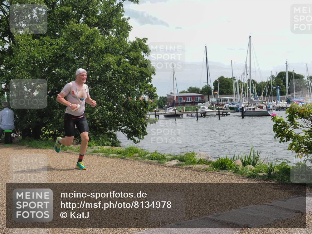 22.06.2025 - Viking Triathlon KatJ http://msf.ph/oto/8134978 22.06.2025 14:17:30 Laufen 556 meine-sportfotos.de