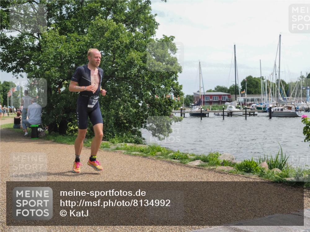 22.06.2025 - Viking Triathlon KatJ http://msf.ph/oto/8134992 22.06.2025 14:17:45 Laufen 225 meine-sportfotos.de