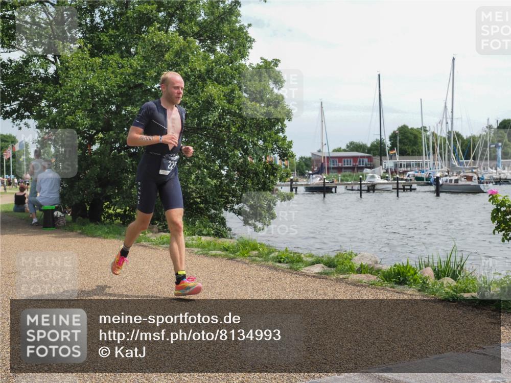 22.06.2025 - Viking Triathlon KatJ http://msf.ph/oto/8134993 22.06.2025 14:17:45 Laufen 225 meine-sportfotos.de