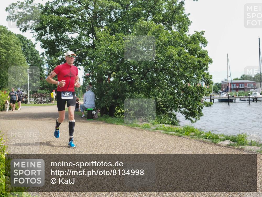 22.06.2025 - Viking Triathlon KatJ http://msf.ph/oto/8134998 22.06.2025 14:17:49 Laufen 482 meine-sportfotos.de