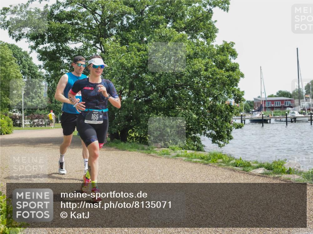 22.06.2025 - Viking Triathlon KatJ http://msf.ph/oto/8135071 22.06.2025 14:18:29 Laufen 165 meine-sportfotos.de