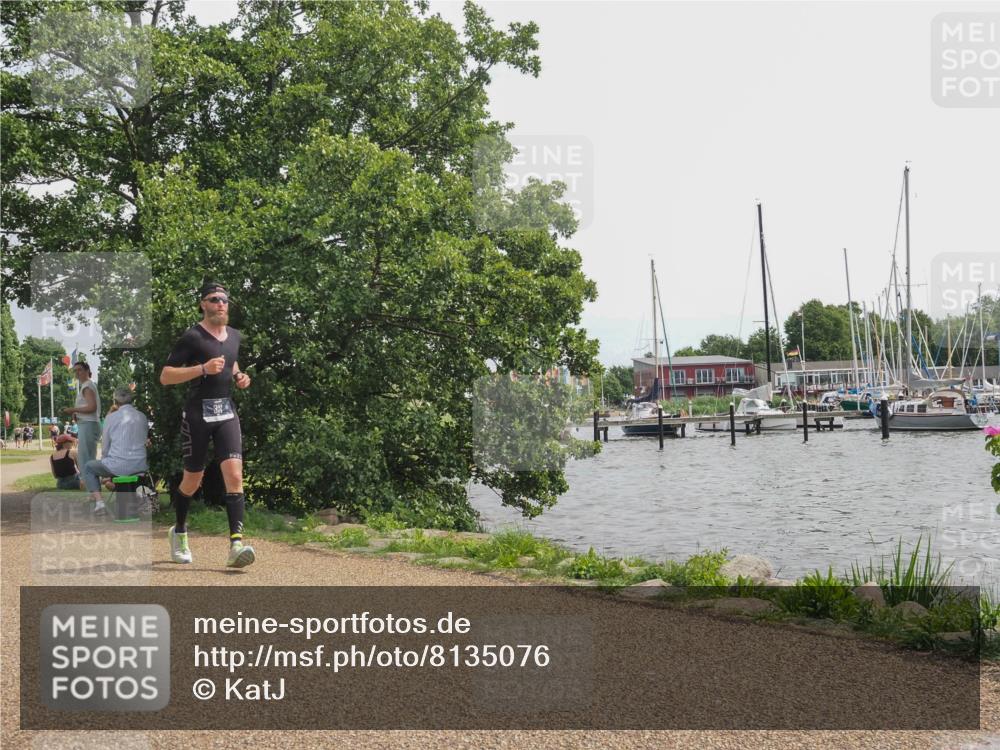 22.06.2025 - Viking Triathlon KatJ http://msf.ph/oto/8135076 22.06.2025 14:18:55 Laufen 311 meine-sportfotos.de