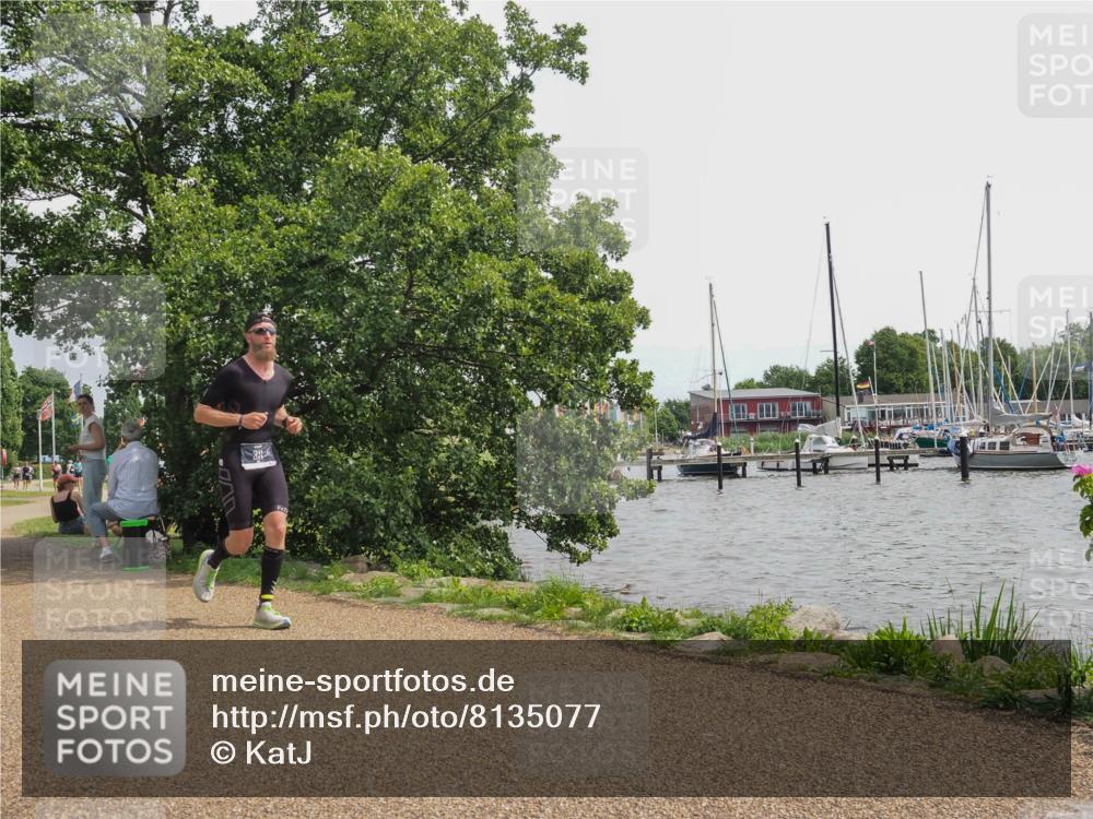 22.06.2025 - Viking Triathlon KatJ http://msf.ph/oto/8135077 22.06.2025 14:18:55 Laufen 311 meine-sportfotos.de
