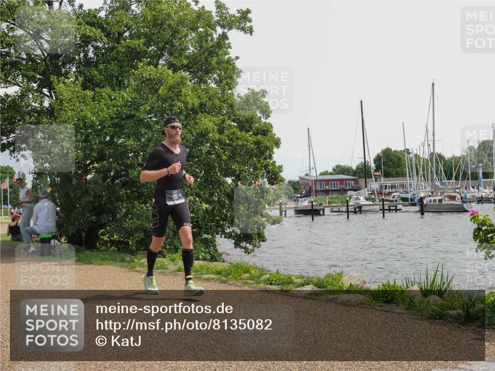 22.06.2025 - Viking Triathlon KatJ http://msf.ph/oto/8135082 22.06.2025 14:18:56 Laufen 311 meine-sportfotos.de
