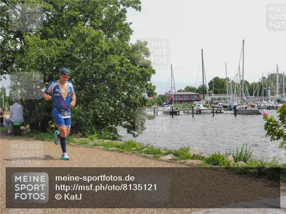 22.06.2025 - Viking Triathlon KatJ http://msf.ph/oto/8135121 22.06.2025 14:19:27 Laufen 135 meine-sportfotos.de