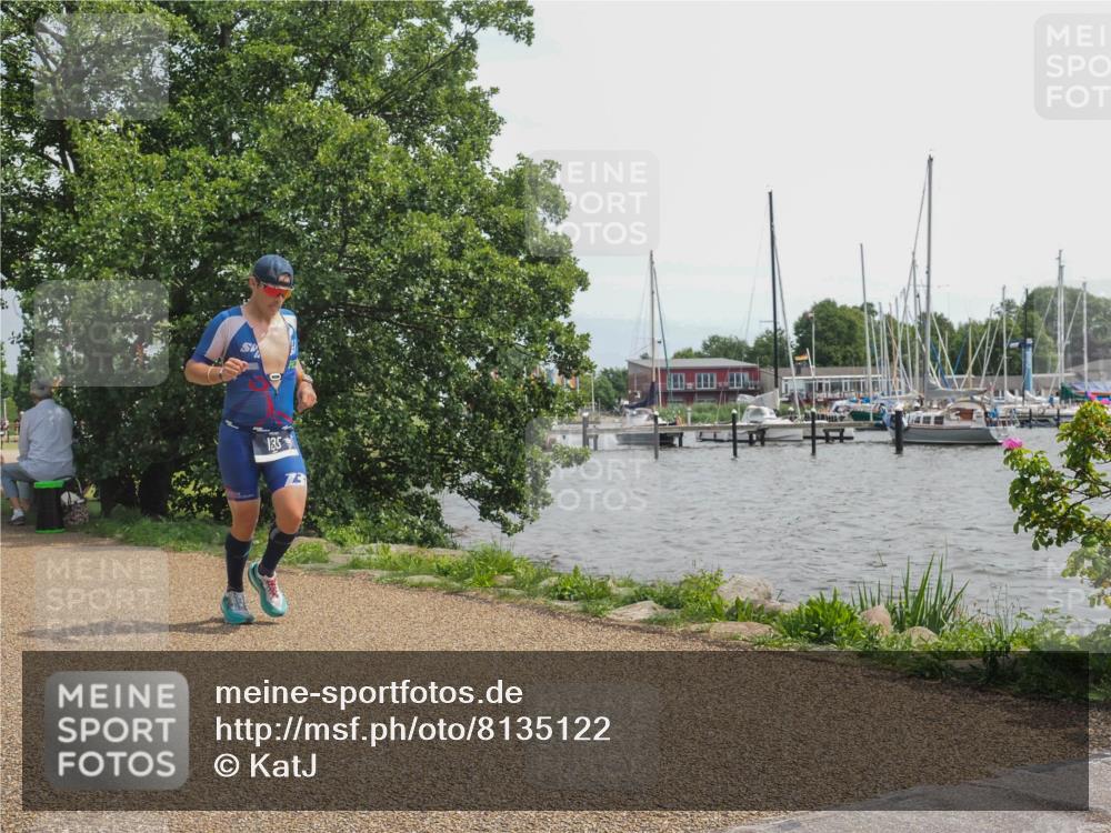 22.06.2025 - Viking Triathlon KatJ http://msf.ph/oto/8135122 22.06.2025 14:19:27 Laufen 135 meine-sportfotos.de