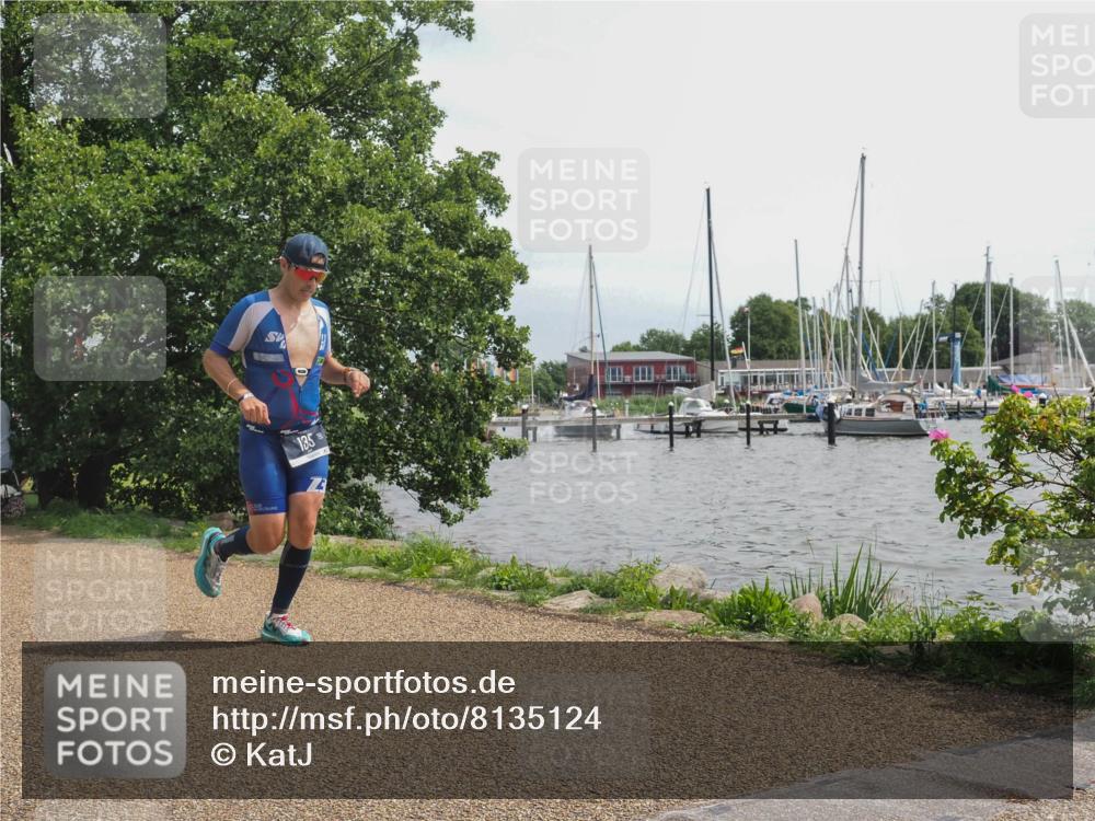 22.06.2025 - Viking Triathlon KatJ http://msf.ph/oto/8135124 22.06.2025 14:19:27 Laufen 135 meine-sportfotos.de