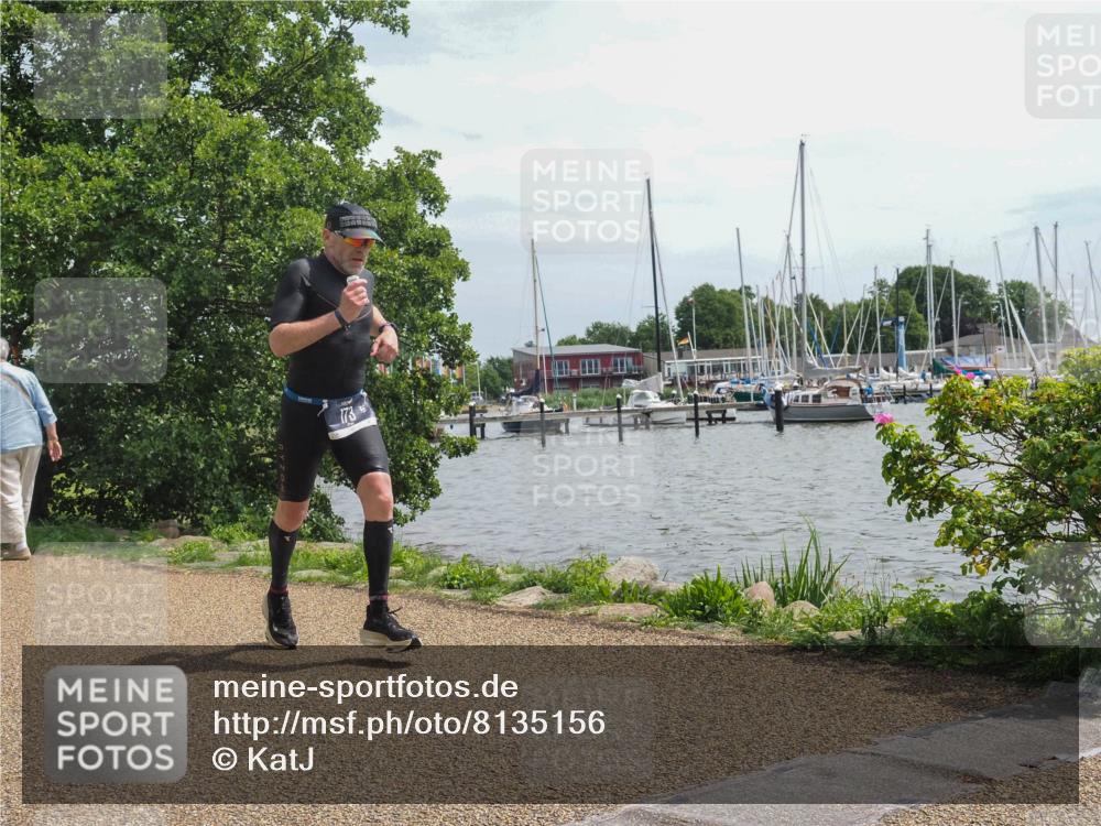 22.06.2025 - Viking Triathlon KatJ http://msf.ph/oto/8135156 22.06.2025 14:19:49 Laufen 173 meine-sportfotos.de