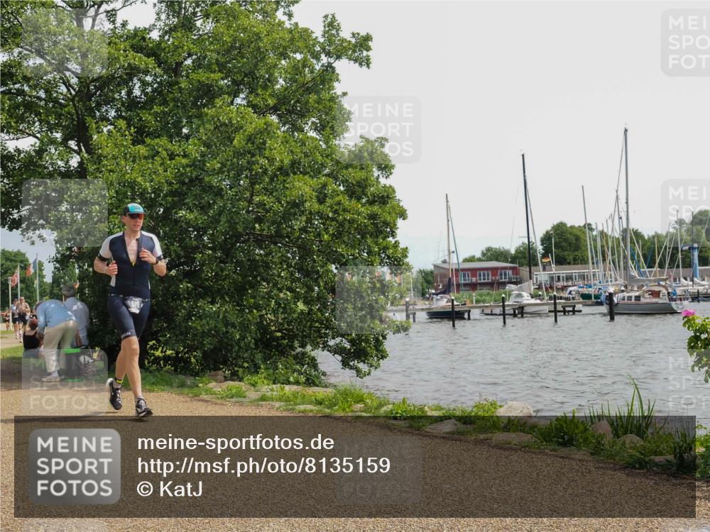 22.06.2025 - Viking Triathlon KatJ http://msf.ph/oto/8135159 22.06.2025 14:19:55 Laufen 519 meine-sportfotos.de