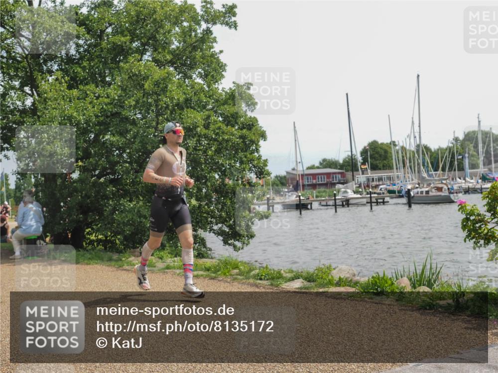 22.06.2025 - Viking Triathlon KatJ http://msf.ph/oto/8135172 22.06.2025 14:20:04 Laufen 464 meine-sportfotos.de