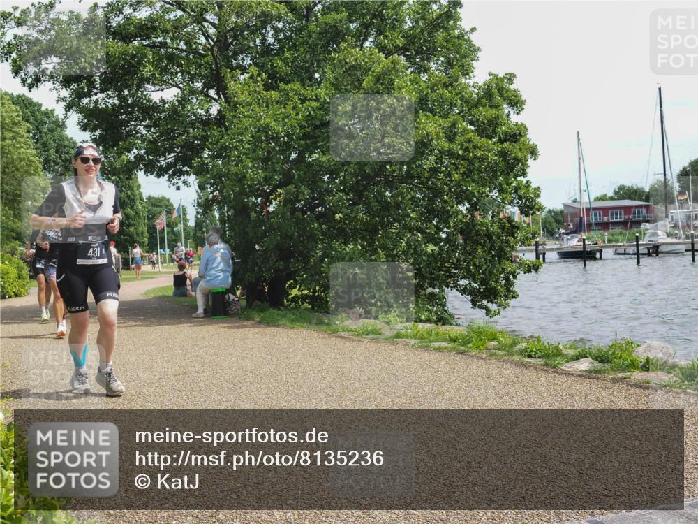 22.06.2025 - Viking Triathlon KatJ http://msf.ph/oto/8135236 22.06.2025 14:20:31 Laufen 278, 309, 431 meine-sportfotos.de