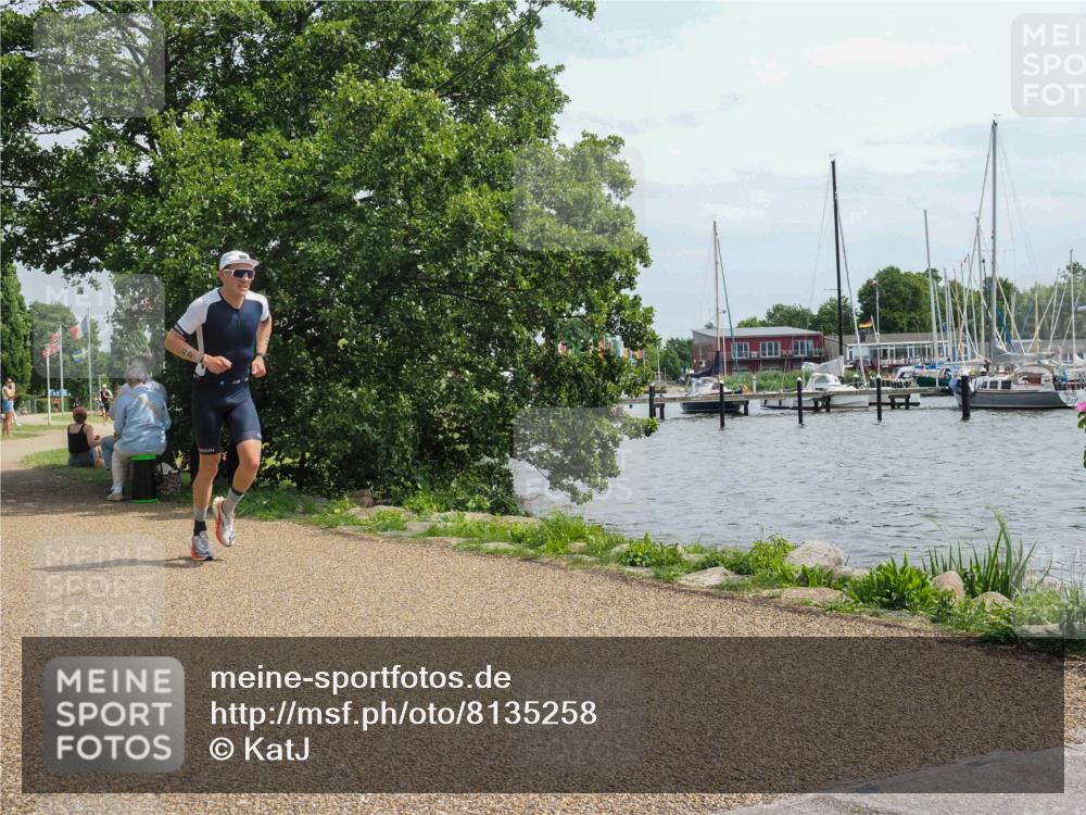 22.06.2025 - Viking Triathlon KatJ http://msf.ph/oto/8135258 22.06.2025 14:20:48 Laufen 42, 647 meine-sportfotos.de