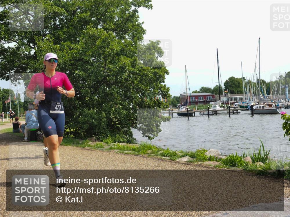22.06.2025 - Viking Triathlon KatJ http://msf.ph/oto/8135266 22.06.2025 14:20:53 Laufen 448, 473 meine-sportfotos.de