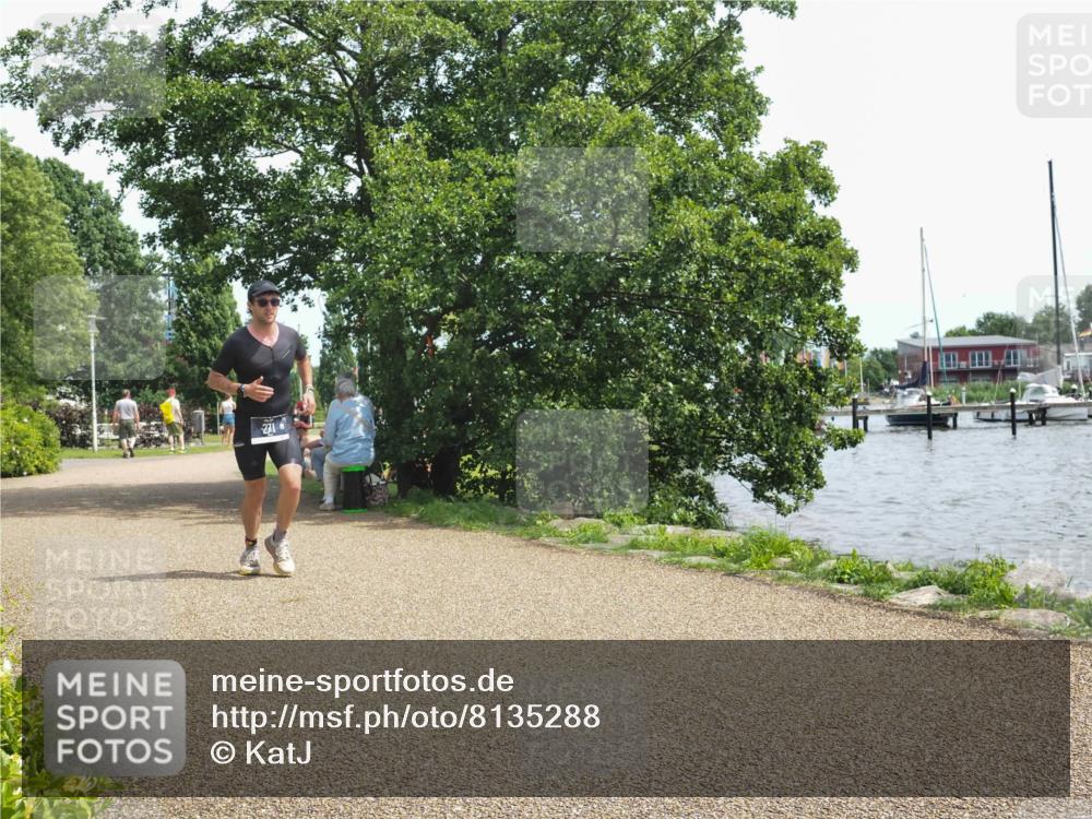 22.06.2025 - Viking Triathlon KatJ http://msf.ph/oto/8135288 22.06.2025 14:21:18 Laufen 271 meine-sportfotos.de
