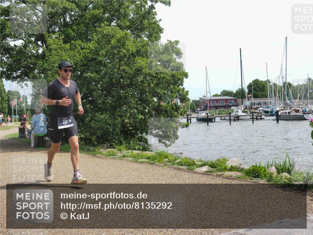 22.06.2025 - Viking Triathlon KatJ http://msf.ph/oto/8135292 22.06.2025 14:21:19 Laufen 271 meine-sportfotos.de