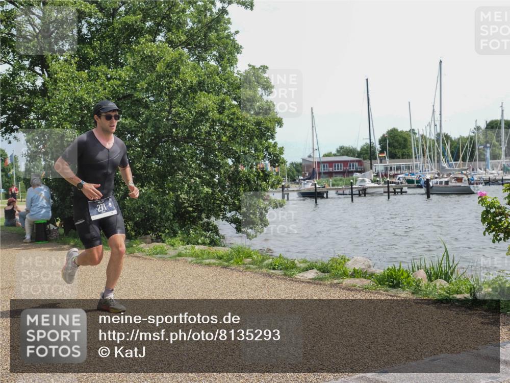 22.06.2025 - Viking Triathlon KatJ http://msf.ph/oto/8135293 22.06.2025 14:21:19 Laufen 271 meine-sportfotos.de