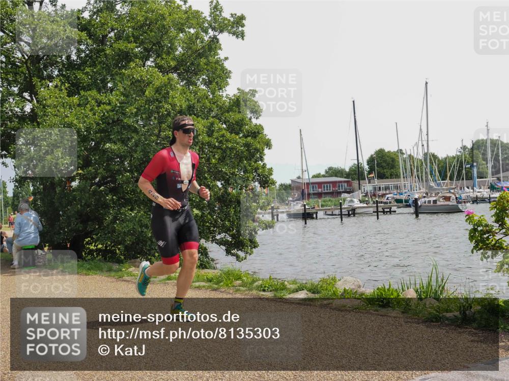 22.06.2025 - Viking Triathlon KatJ http://msf.ph/oto/8135303 22.06.2025 14:21:33 Laufen 429 meine-sportfotos.de