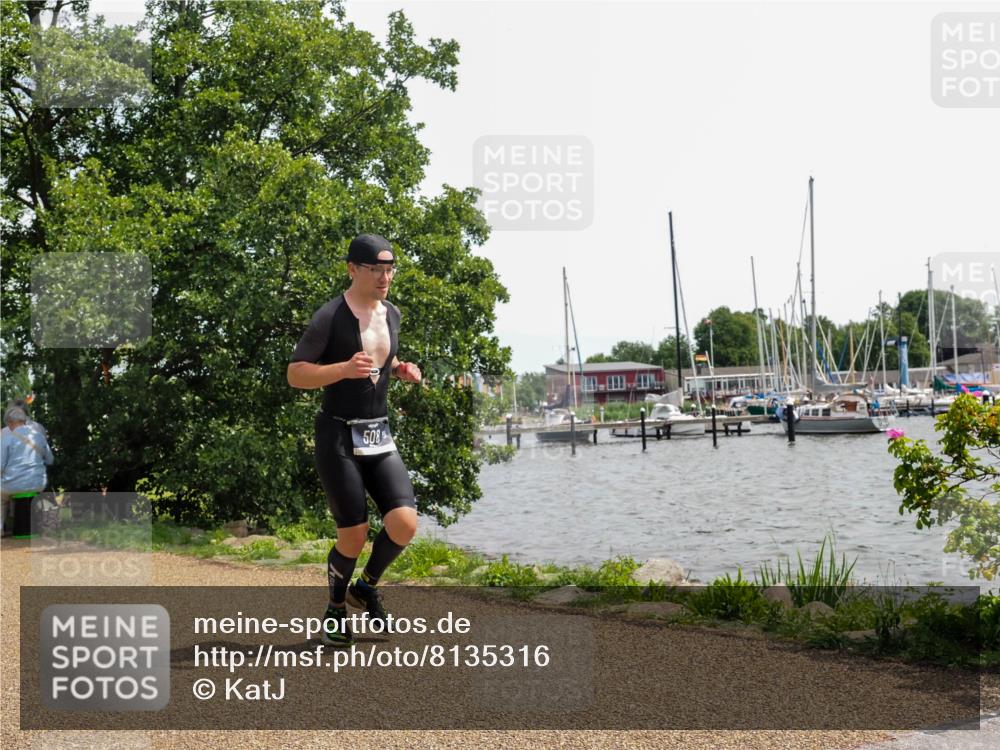 22.06.2025 - Viking Triathlon KatJ http://msf.ph/oto/8135316 22.06.2025 14:21:41 Laufen 508 meine-sportfotos.de