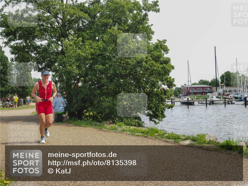 22.06.2025 - Viking Triathlon KatJ http://msf.ph/oto/8135398 22.06.2025 14:23:02 Laufen 79, 224, 353 meine-sportfotos.de