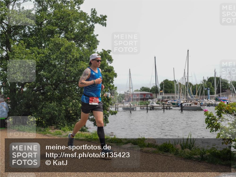 22.06.2025 - Viking Triathlon KatJ http://msf.ph/oto/8135423 22.06.2025 14:23:27 Laufen 611 meine-sportfotos.de