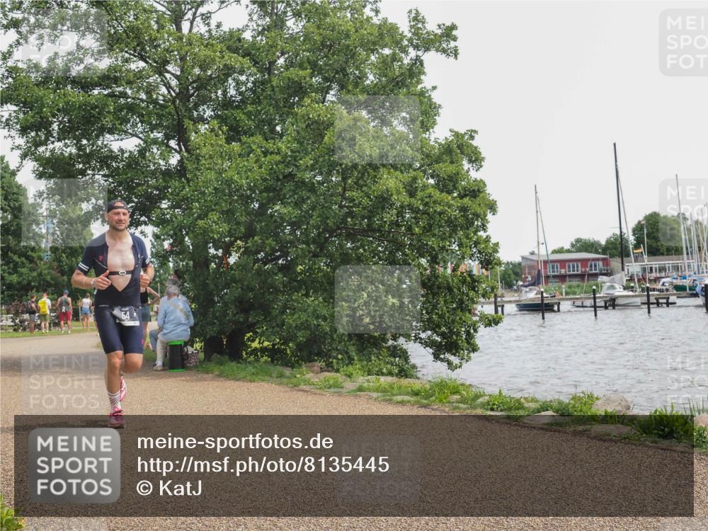 22.06.2025 - Viking Triathlon KatJ http://msf.ph/oto/8135445 22.06.2025 14:23:58 Laufen 54 meine-sportfotos.de