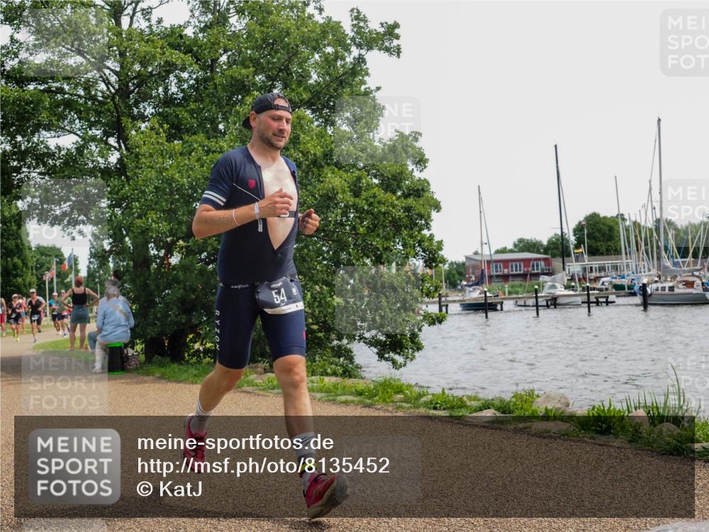 22.06.2025 - Viking Triathlon KatJ http://msf.ph/oto/8135452 22.06.2025 14:23:58 Laufen 54 meine-sportfotos.de