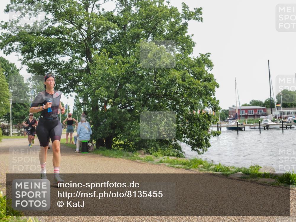 22.06.2025 - Viking Triathlon KatJ http://msf.ph/oto/8135455 22.06.2025 14:24:03 Laufen 88, 207, 408 meine-sportfotos.de