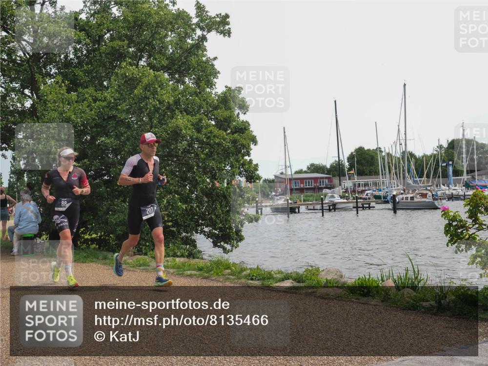 22.06.2025 - Viking Triathlon KatJ http://msf.ph/oto/8135466 22.06.2025 14:24:06 Laufen 88, 207, 408, 451, 634 meine-sportfotos.de