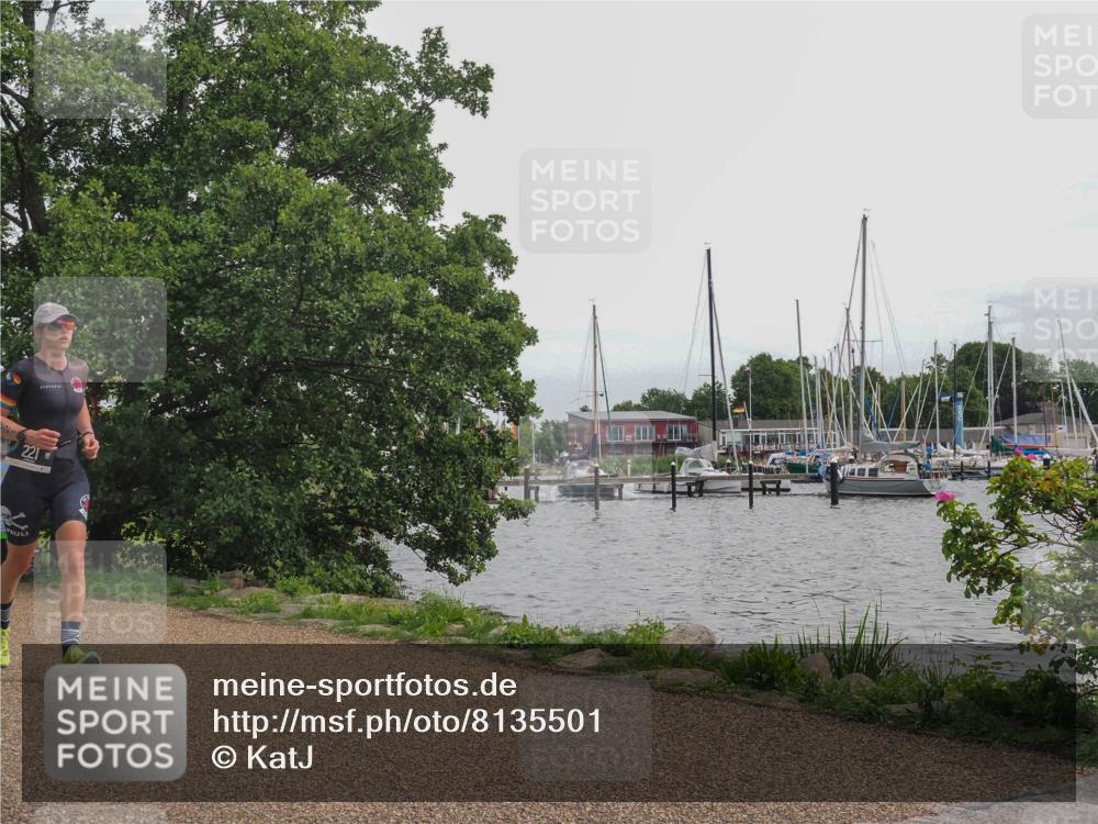 22.06.2025 - Viking Triathlon KatJ http://msf.ph/oto/8135501 22.06.2025 14:24:35 Laufen 196, 221 meine-sportfotos.de