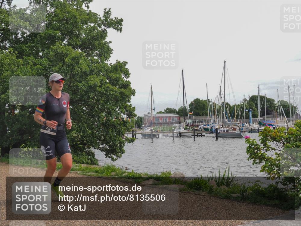 22.06.2025 - Viking Triathlon KatJ http://msf.ph/oto/8135506 22.06.2025 14:24:35 Laufen 196, 221 meine-sportfotos.de
