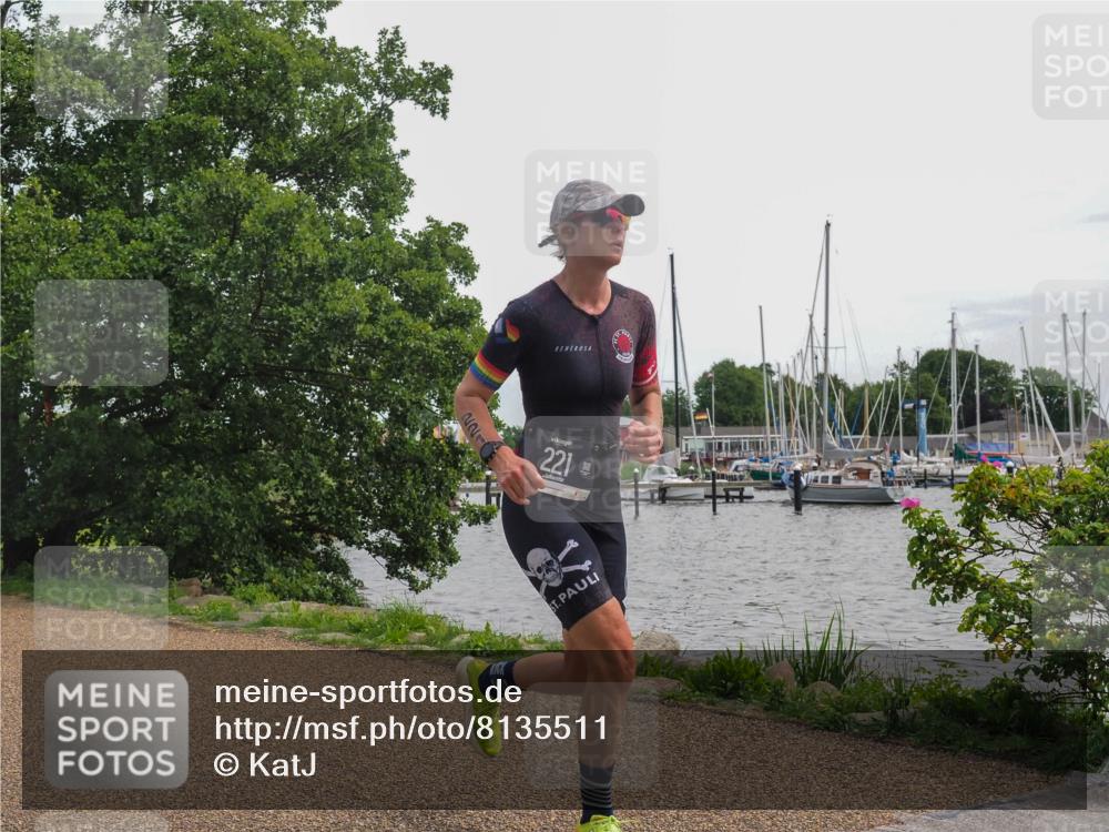 22.06.2025 - Viking Triathlon KatJ http://msf.ph/oto/8135511 22.06.2025 14:24:36 Laufen 196, 221 meine-sportfotos.de