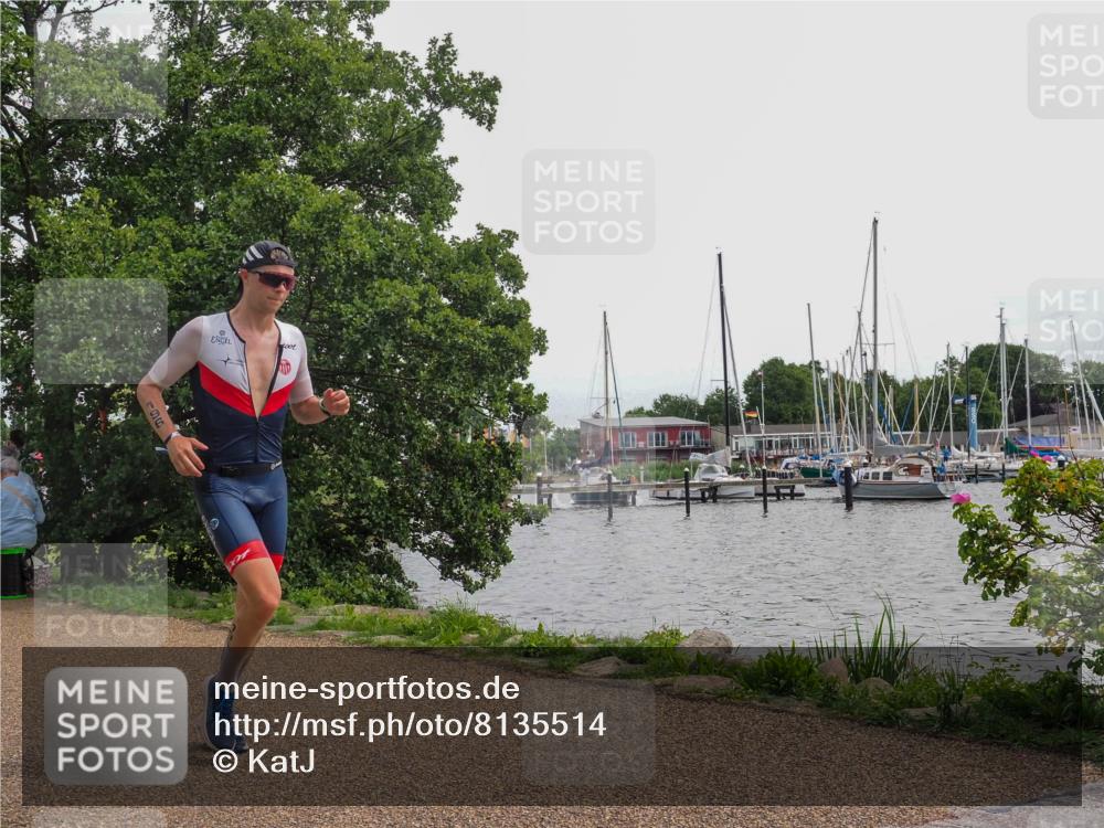 22.06.2025 - Viking Triathlon KatJ http://msf.ph/oto/8135514 22.06.2025 14:24:37 Laufen 196, 221 meine-sportfotos.de