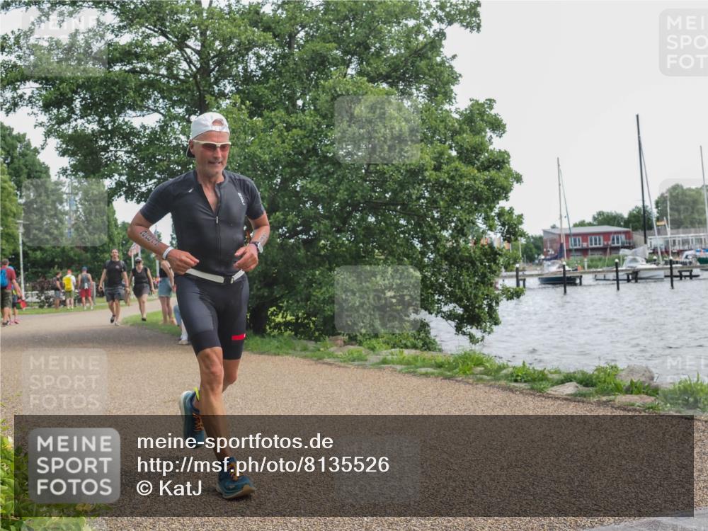 22.06.2025 - Viking Triathlon KatJ http://msf.ph/oto/8135526 22.06.2025 14:24:46 Laufen 283 meine-sportfotos.de