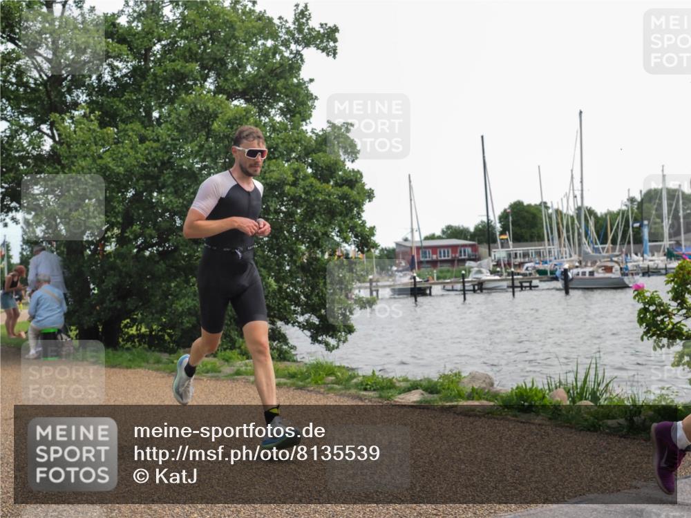 22.06.2025 - Viking Triathlon KatJ http://msf.ph/oto/8135539 22.06.2025 14:25:08 Laufen 233, 436, 536 meine-sportfotos.de