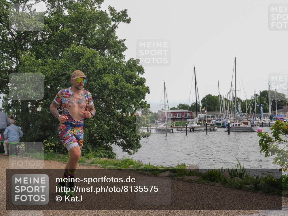 22.06.2025 - Viking Triathlon KatJ http://msf.ph/oto/8135575 22.06.2025 14:25:39 Laufen 501, 517 meine-sportfotos.de