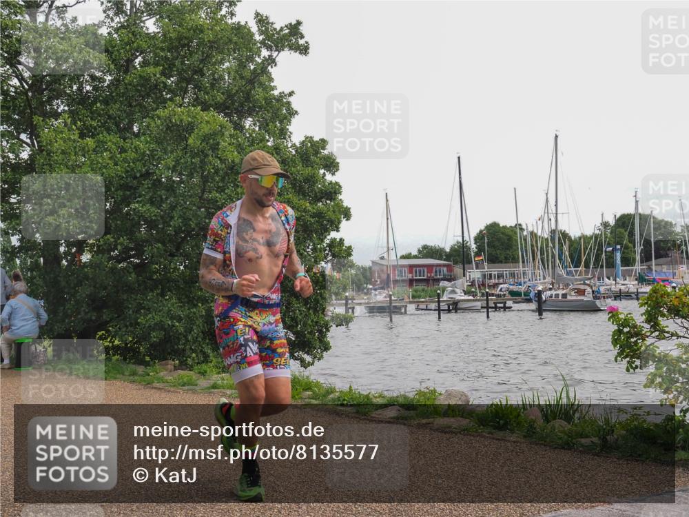 22.06.2025 - Viking Triathlon KatJ http://msf.ph/oto/8135577 22.06.2025 14:25:40 Laufen 501, 517 meine-sportfotos.de
