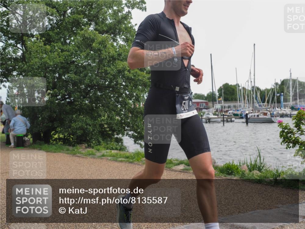 22.06.2025 - Viking Triathlon KatJ http://msf.ph/oto/8135587 22.06.2025 14:25:42 Laufen 214, 501, 517 meine-sportfotos.de