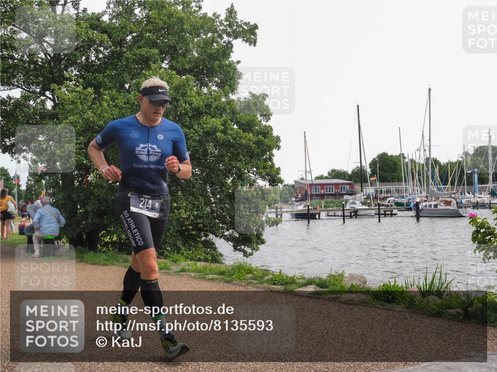 22.06.2025 - Viking Triathlon KatJ http://msf.ph/oto/8135593 22.06.2025 14:25:45 Laufen 214, 325 meine-sportfotos.de