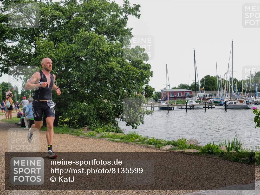 22.06.2025 - Viking Triathlon KatJ http://msf.ph/oto/8135599 22.06.2025 14:25:48 Laufen 325 meine-sportfotos.de
