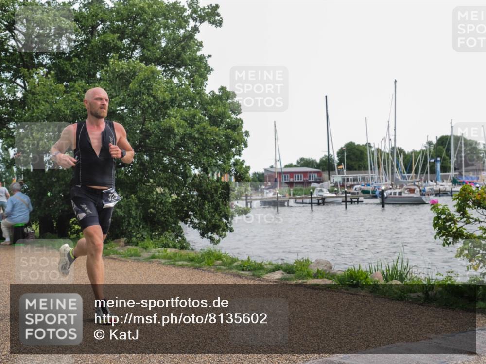22.06.2025 - Viking Triathlon KatJ http://msf.ph/oto/8135602 22.06.2025 14:25:49 Laufen 325 meine-sportfotos.de