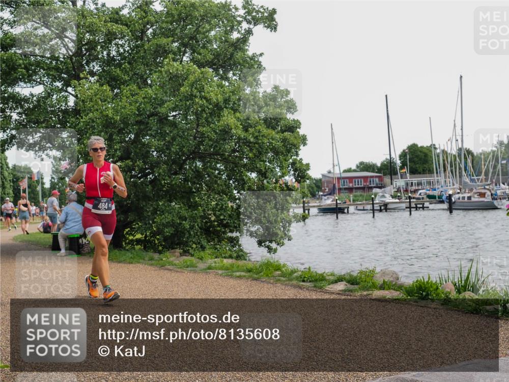 22.06.2025 - Viking Triathlon KatJ http://msf.ph/oto/8135608 22.06.2025 14:25:54 Laufen 484 meine-sportfotos.de