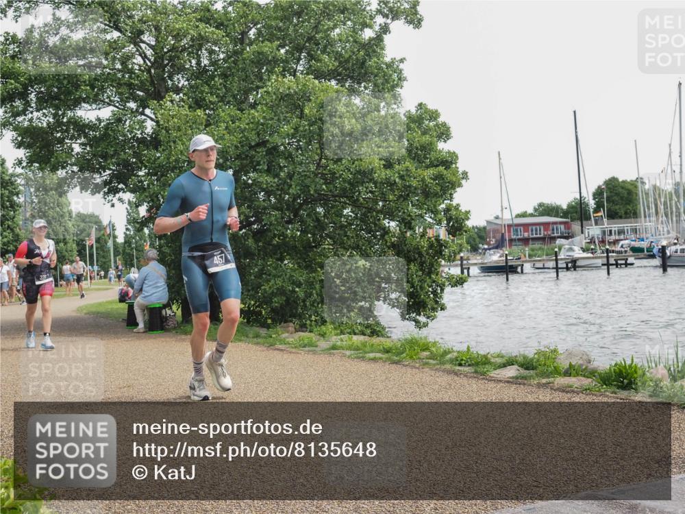 22.06.2025 - Viking Triathlon KatJ http://msf.ph/oto/8135648 22.06.2025 14:26:17 Laufen 320, 457 meine-sportfotos.de